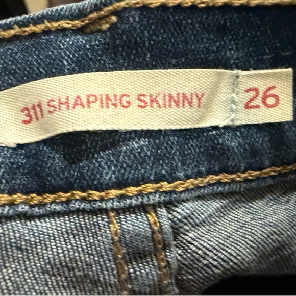 Levi’s 311 Shaping Skinny Jeans Medium Wash Size 26 - Picture 3 of 3